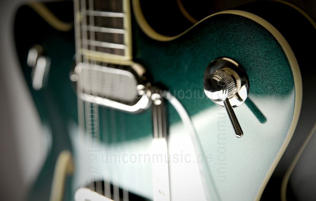 to article description / price Electric Guitar DUESENBERG GRAN MAJESTO - Catalina Green + Custom Line Case