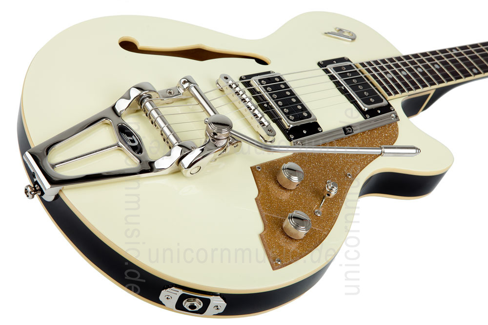 to article description / price Electric Guitar DUESENBERG STARPLAYER TV - Vintage White + Custom Line Case