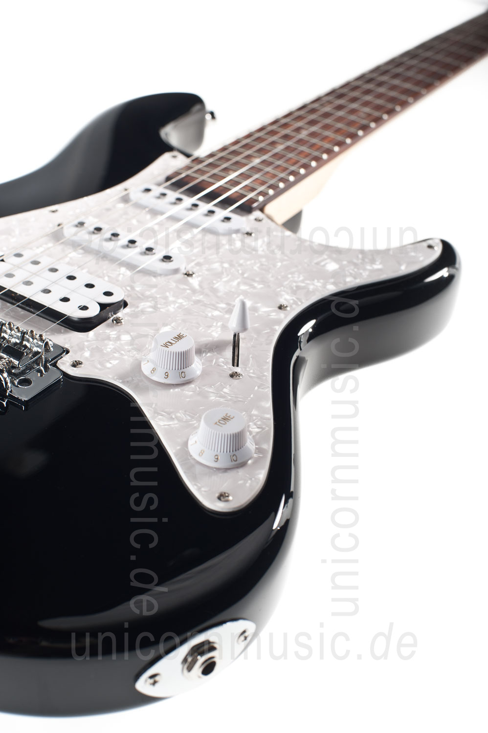 to article description / price Electric Guitar FERNANDES RETROROCKET X - SSH Version - Black