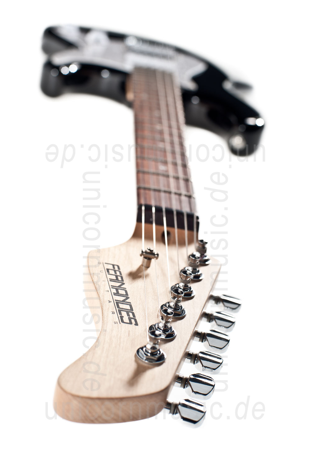 to article description / price Electric Guitar FERNANDES RETROROCKET X - SSH Version - Black