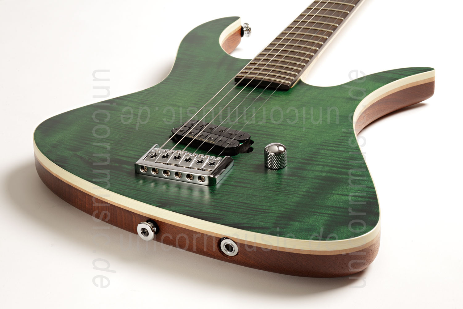 to article description / price Electric MGH GUITARS Blizzard Beast Standard Supreme - dark green + softcase - made in Germany