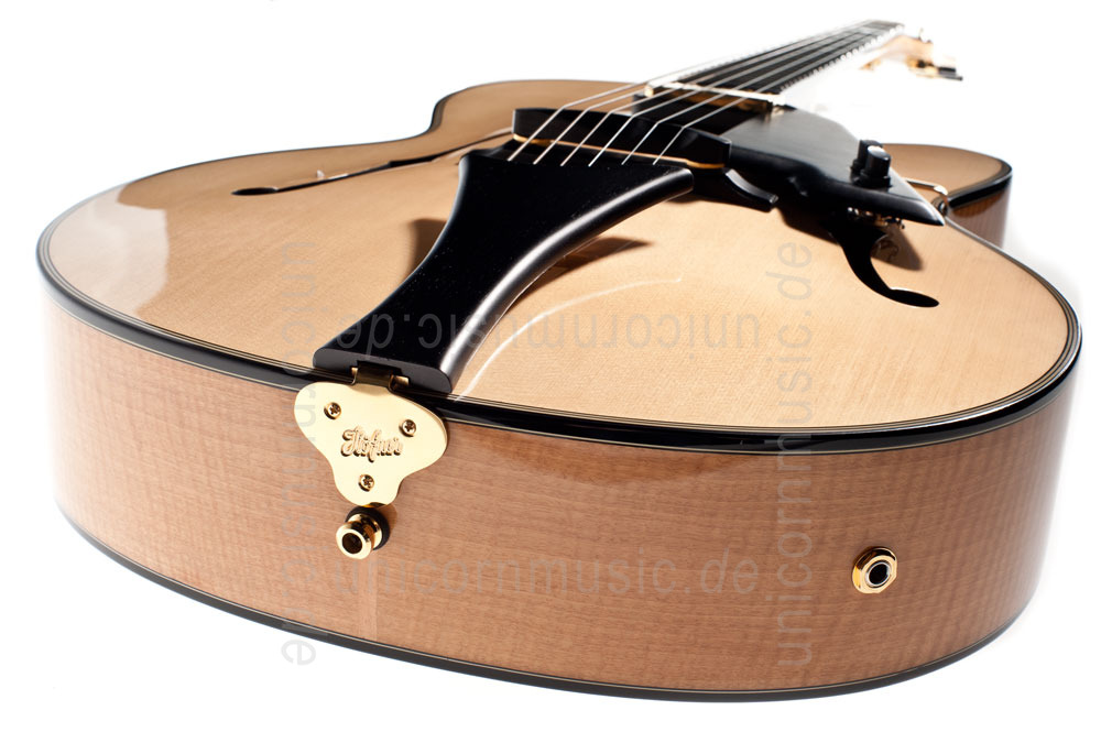 to article description / price Full-Resonance Archtop Jazz Guitar HOFNER NEW PRESIDENT HNP-N-0 + hardcase - solid spruce top