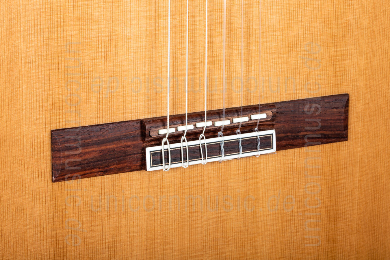to article description / price Classical Guitar CAMPS CUT-600 - solid cedar top