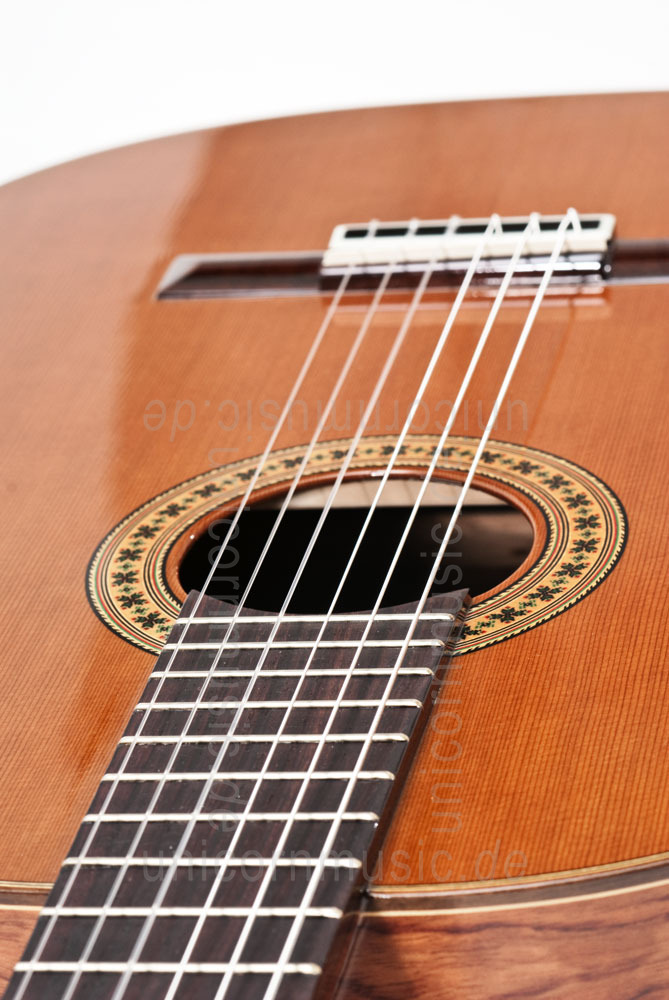 to article description / price Spanish Classical Guitar JOAN CASHIMIRA MODEL 56 - solid cedar top