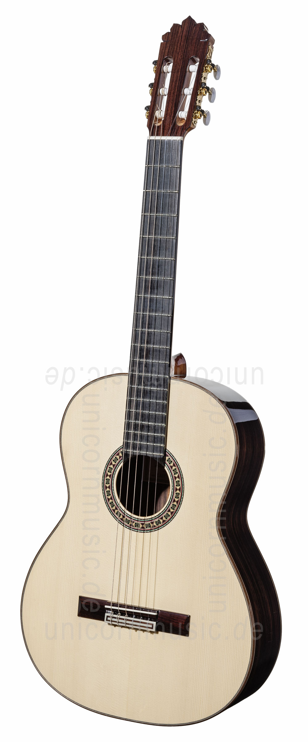to article description / price Spanish Classical Guitar JOAN CASHIMIRA MODEL 130 Spruce - solid spruce top