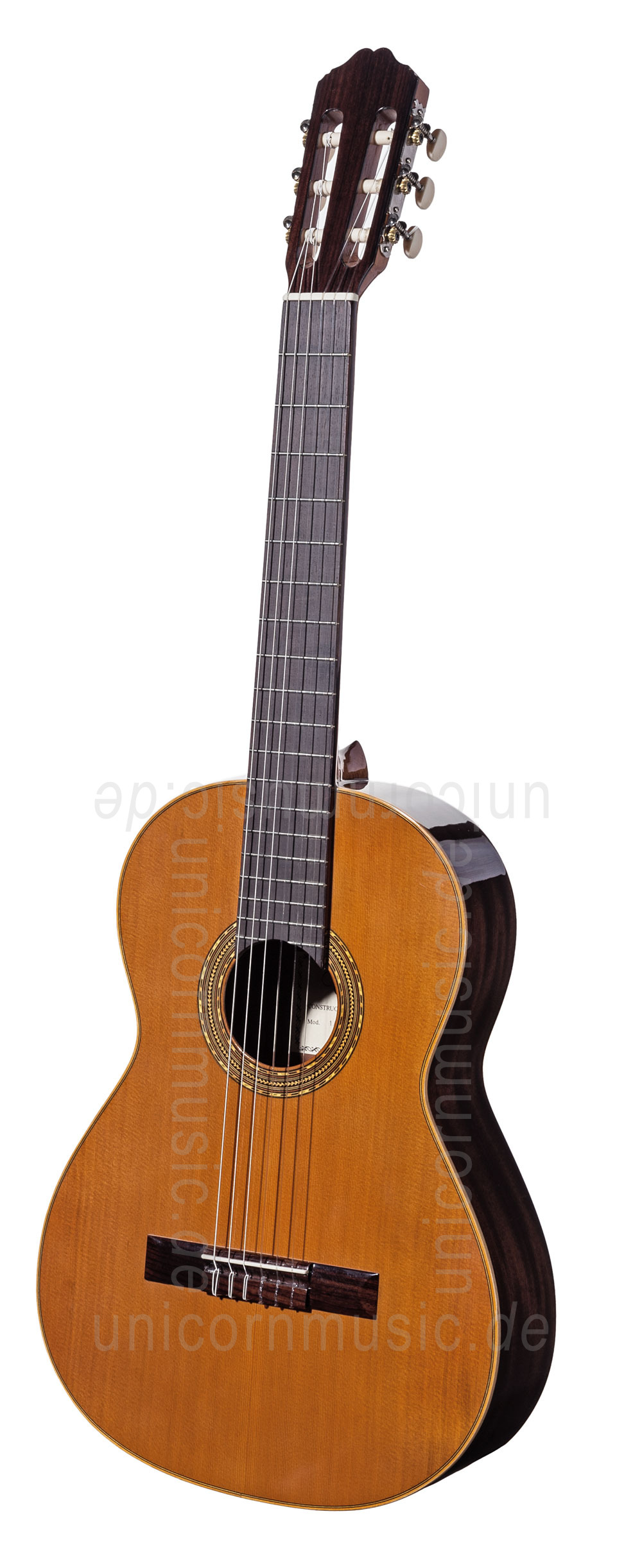 to article description / price Spanish Classical Guitar VALDEZ MODEL 1/63 SENORITA (ladies