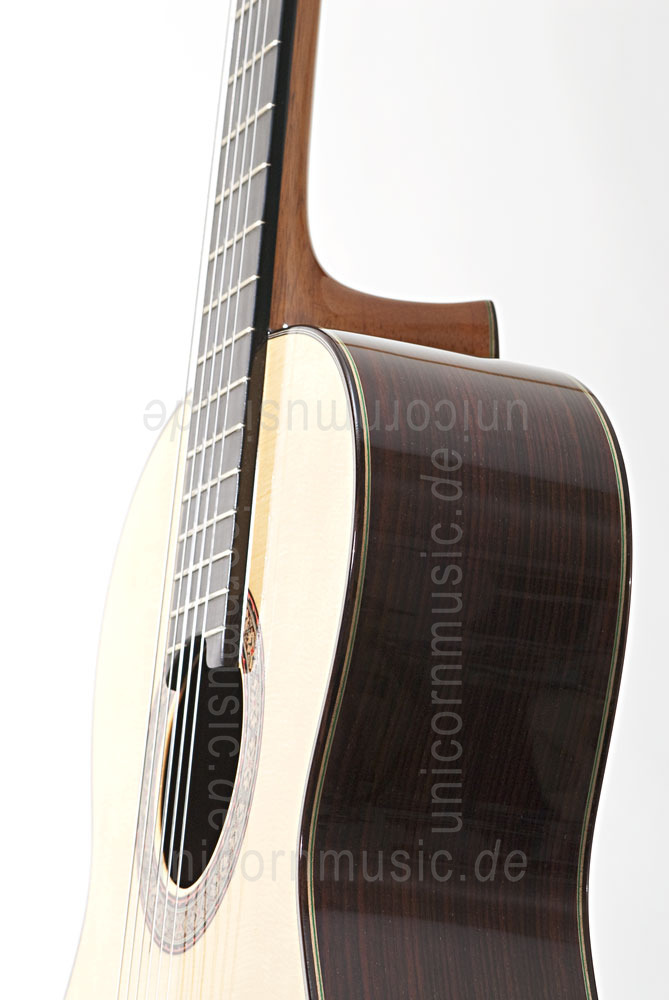to article description / price Spanish Classical Guitar HERMANOS SANCHIS LOPEZ Model EXTRA CONCIERTO CAVIUNA - all solid - spruce top + case