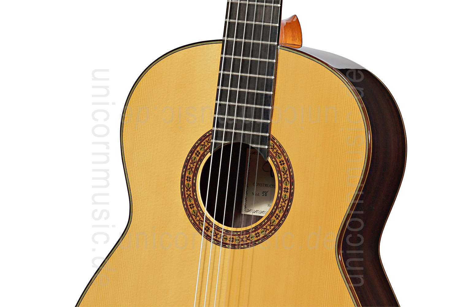 to article description / price Spanish Classical Guitar VALDEZ MODEL 38 S - all solid - spruce top