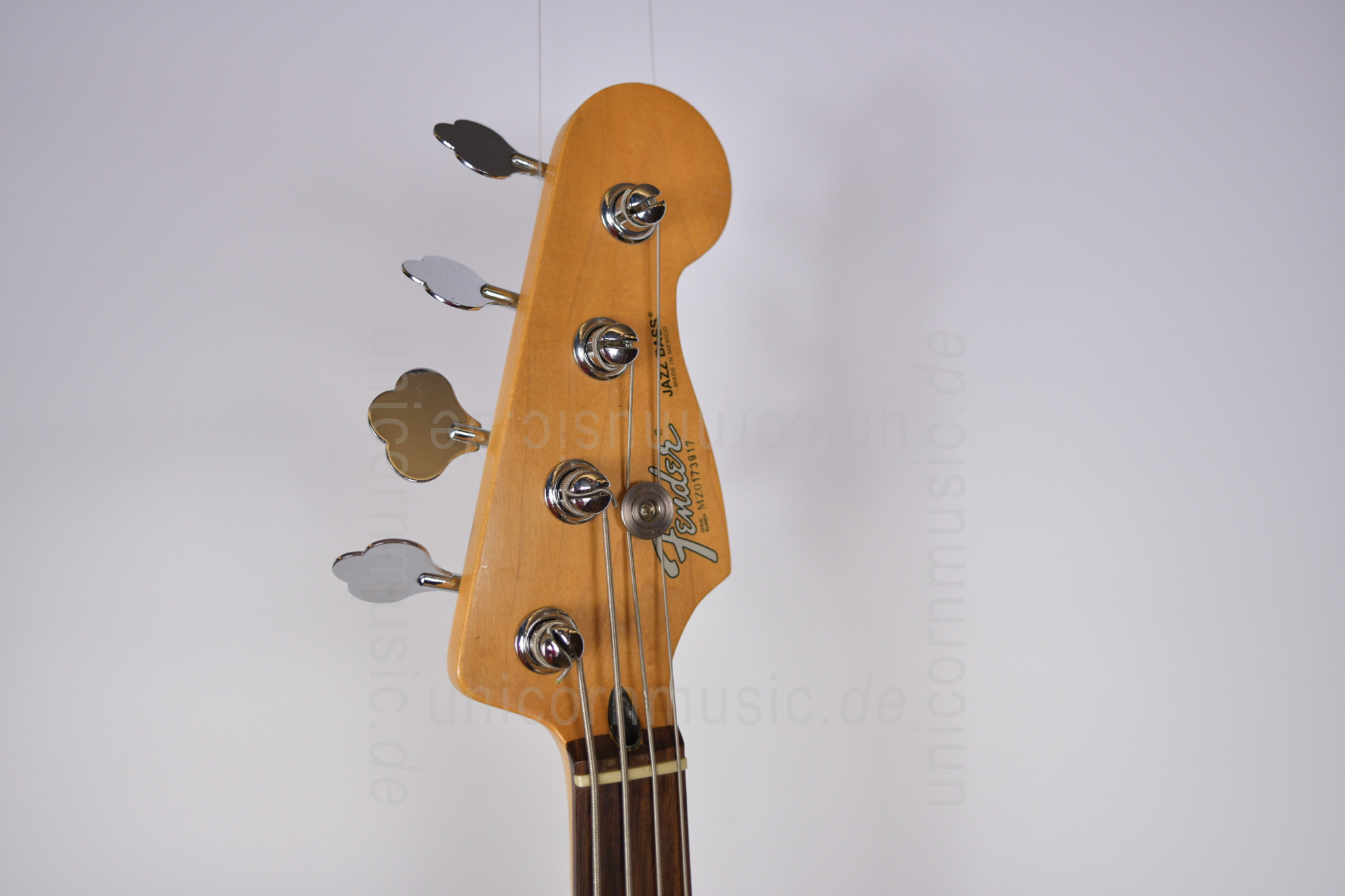 to article description / price Fender Jazz Bass